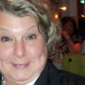 Meet your Posher, Raymonde
